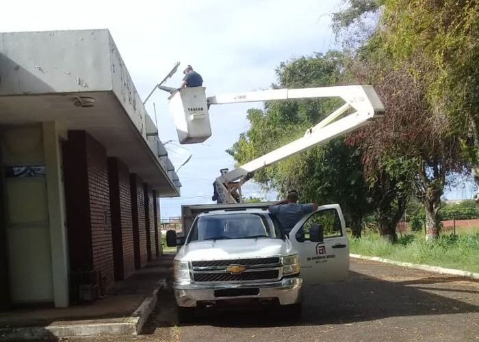 Ferrominera continúa saneamiento de infraestructuras y espacios públicos