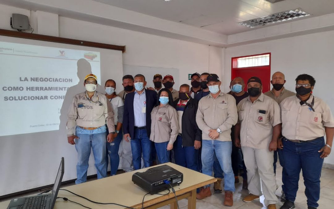 CPTT ferromineros desarrollan habilidades para la negociación