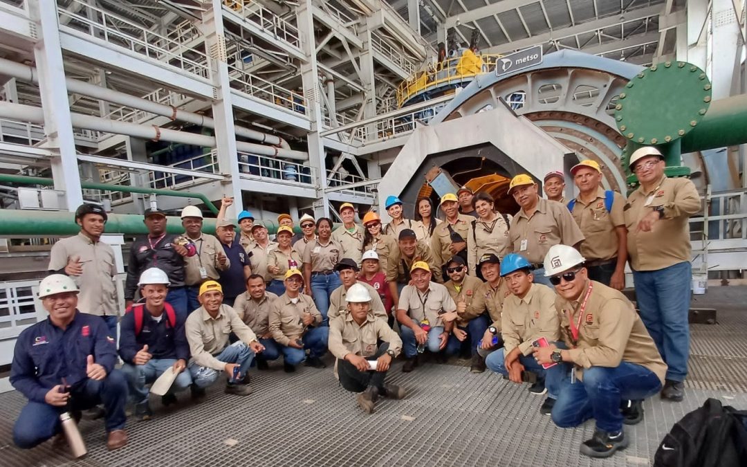AVANZA FORMACIÓN EN PROCESAMIENTO DE MINERAL DE HIERRO