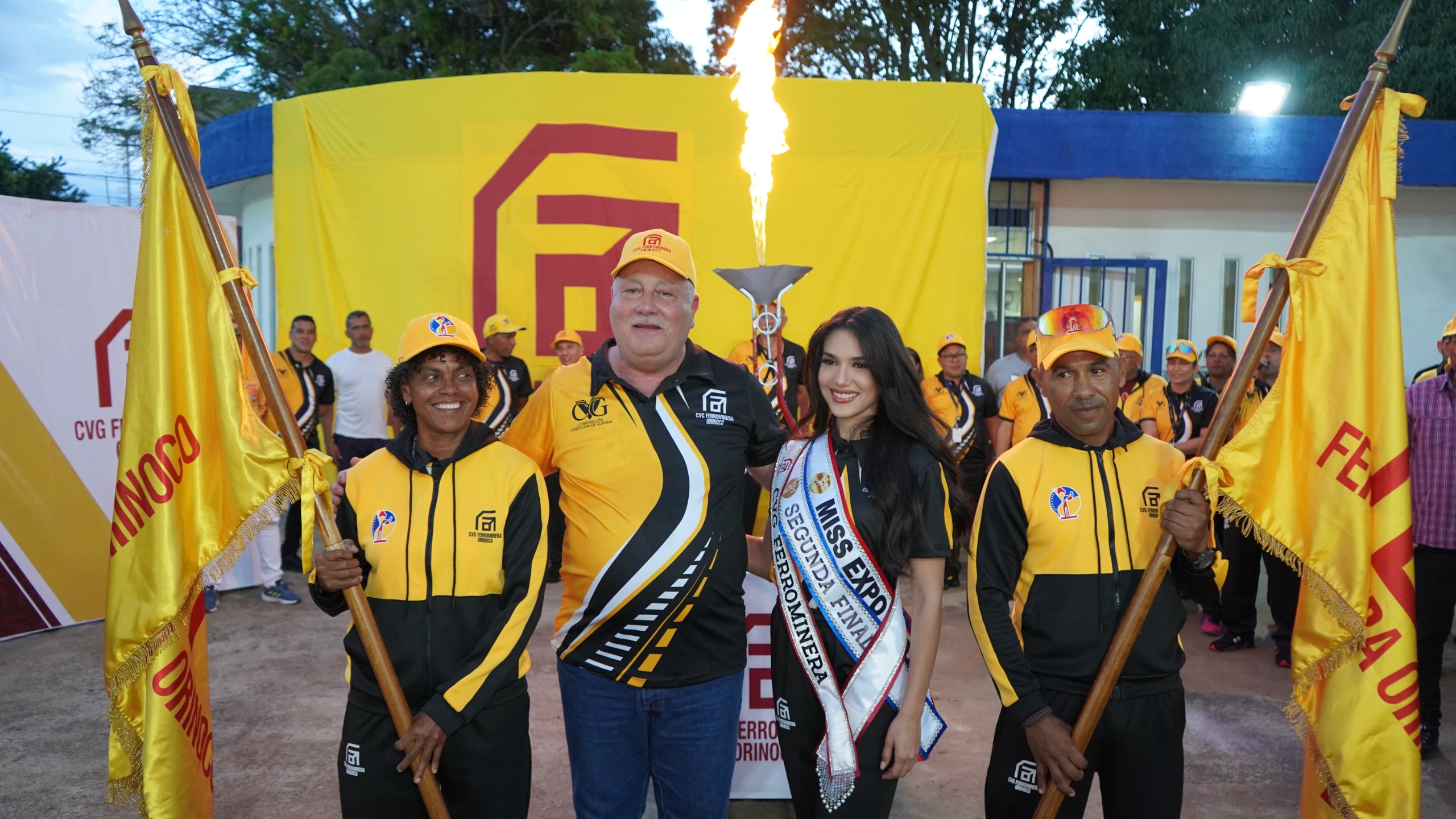 FERROMINERA ORINOCO, EMPRESA HOMENAJEADA EN LOS JUEGOS INTEREMPRESAS 2024, RECIBE LA ANTORCHA OLÍMPICA
