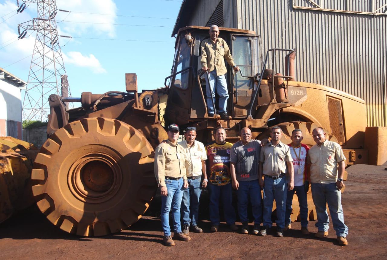 FERROMINEROS REFUERZAN DISPONIBILIDAD DE EQUIPOS PESADOS PARA ACARREO DE MINERAL
