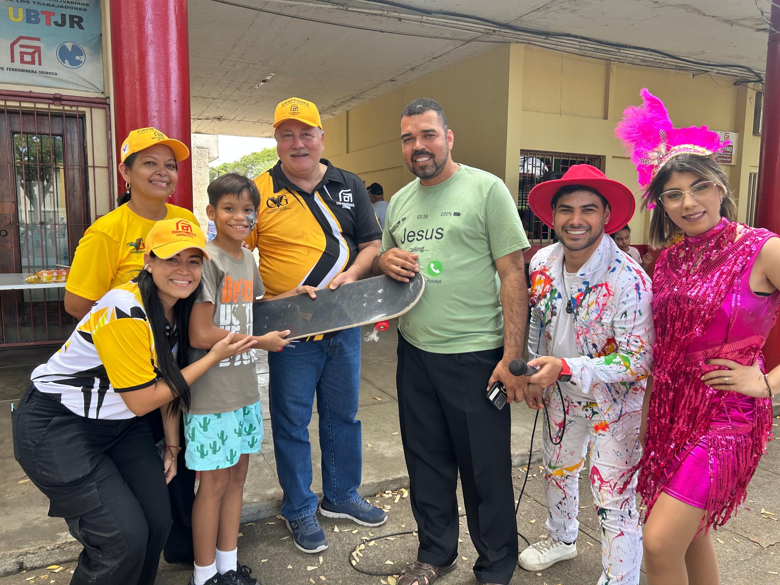 FERROMINEROS Y COMUNIDAD DISFRUTARON UN DIVERTIDO «SÁBADO RECREACIONAL»