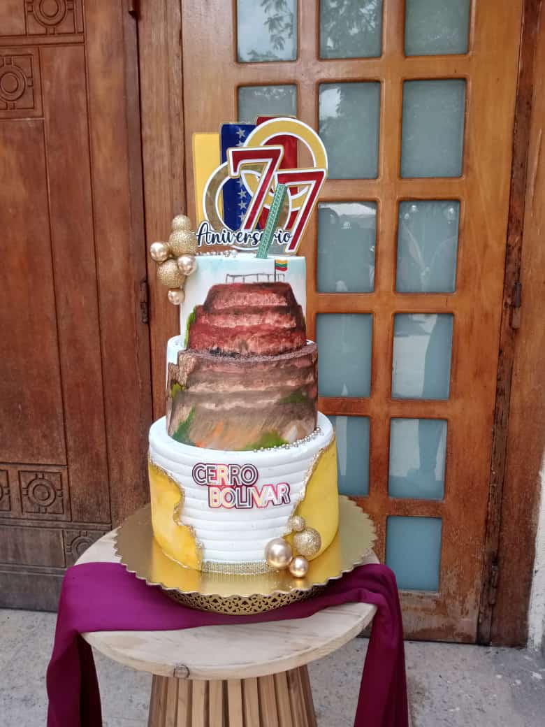 Ferrominera celebra 77 años del Descubrimiento de Cerro Bolívar