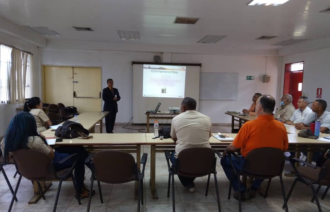 Ferromineros se capacitan en «Oratoria