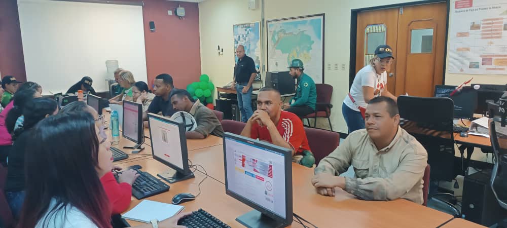 Jornada integral beneficia a trabajadores de Pellas y Briquetas