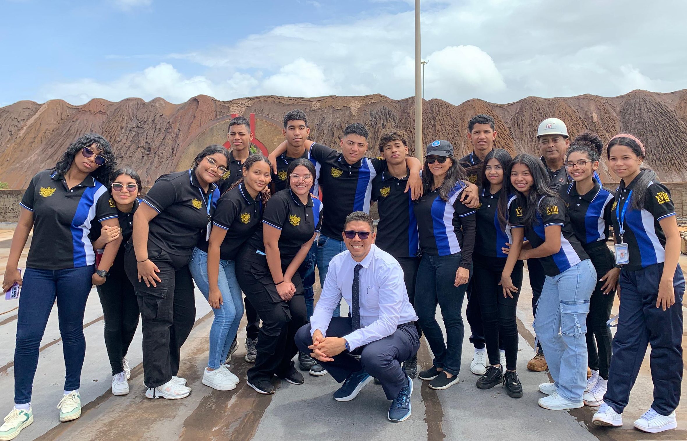 ESTUDIANTES DE COLEGIO ADVENTISTA «ANDRÉS BELLO» VISITARON LA INDUSTRIA
