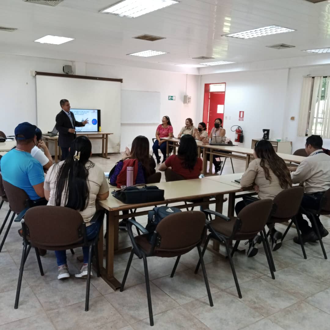 Ferromineros se forman en Rol Supervisorio y Relaciones Humanas