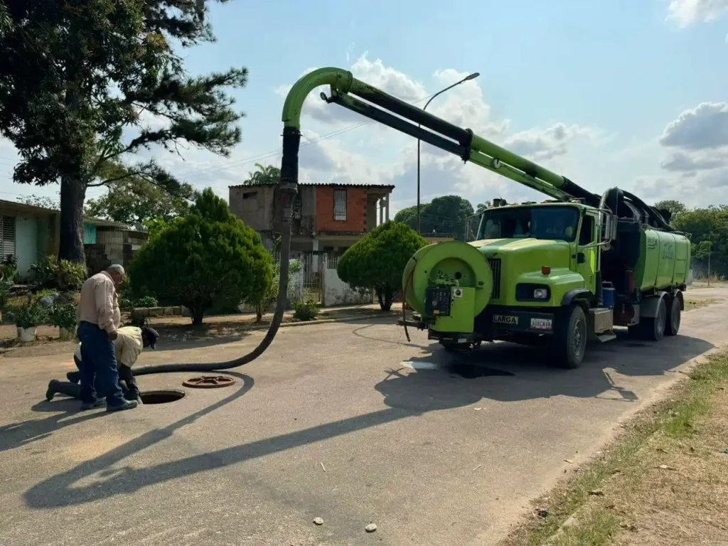 FMO reparó ductos, alcantarillas y tuberías de agua en Ciudad Piar