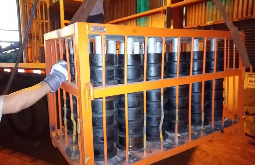 Planta de Pellas FMO recibe piezas para el pan conveyor o cinta de bandejas