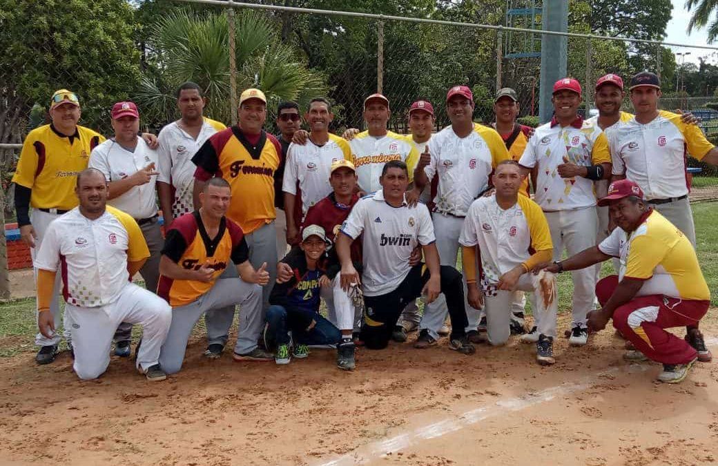 Ferrominera campeón del cuadrangular de softbol Copa 44 aniversario de CVG Venalum